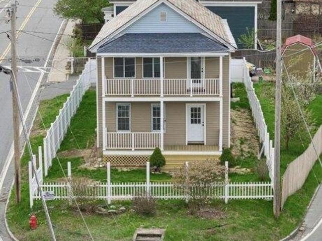 House for sale in New Hampshire