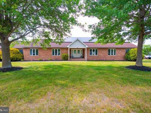 House for sale in Clayton, New Jersey