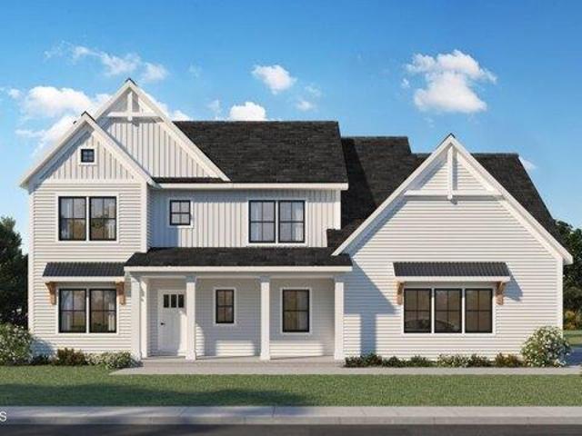 House for sale in Saratoga, New York