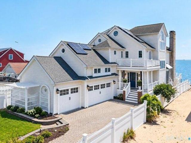 House for sale in Clinton Beach, Clinton