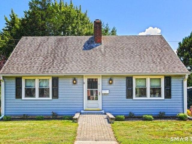 House for sale in Clinton, Lower Connecticut River Valley Planning Region