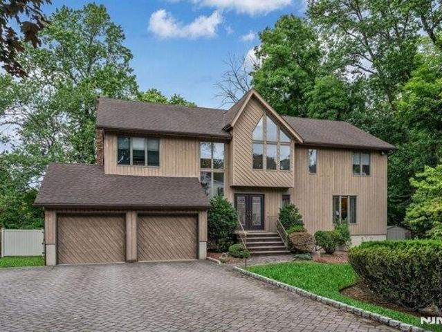 House for sale in Closter, New Jersey