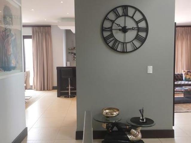 Townhouse for rent in Vosloorus, Gauteng