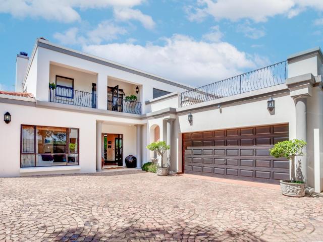 Property for rent in Sandton, City of Johannesburg Metropolitan Municipality