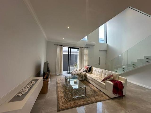 House for rent in Rosebank, Gauteng