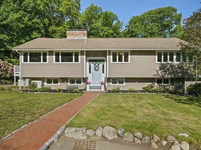 House for sale in Cohasset, Massachusetts