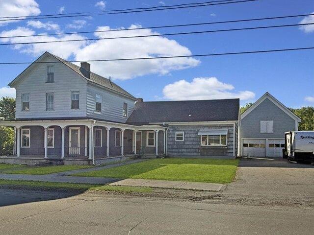 House for sale in New Hampshire