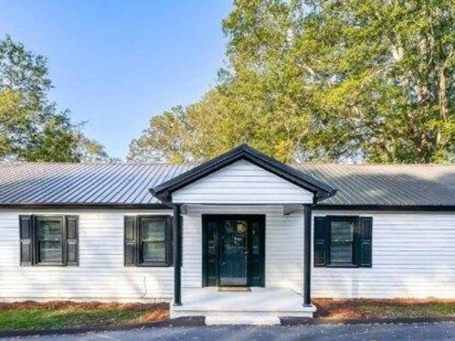 House for sale in Commerce, Georgia