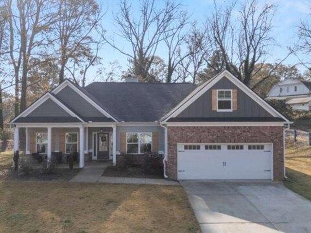 House for sale in Commerce, Georgia