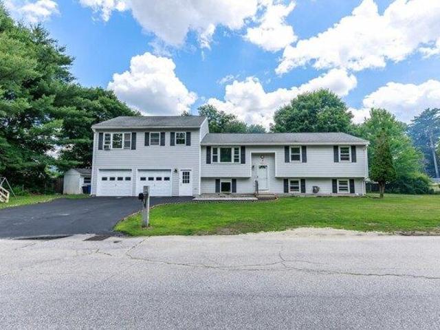 House for sale in New Hampshire