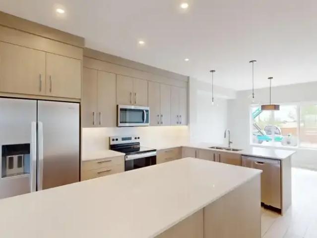 Condo for rent in Northwest, Alberta