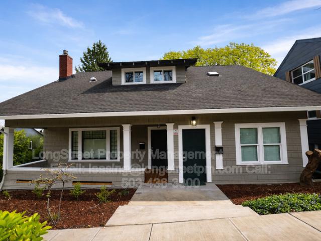 Condo for rent in Oregonia
