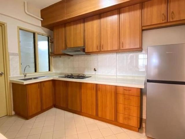 Apartment for rent in Bukit Pantai, Kuala Lumpur