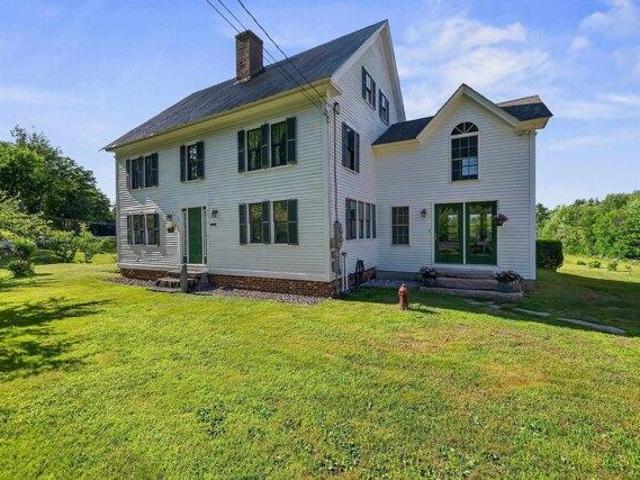House for sale in New Hampshire
