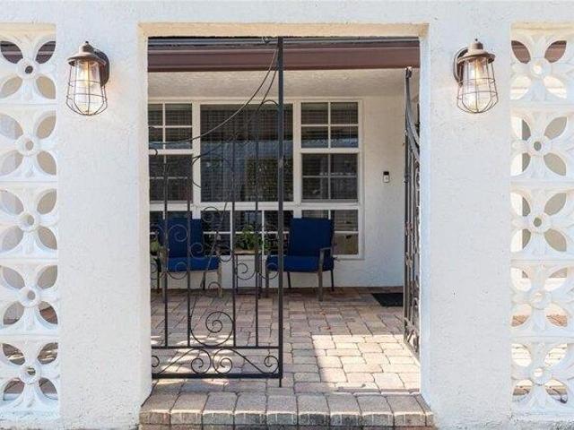 House for sale in Cooper City, Florida