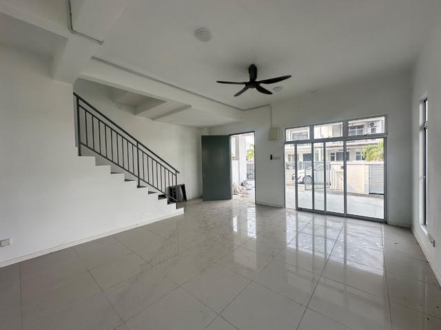 Terraced House for sale in Banting, Kuala Langat