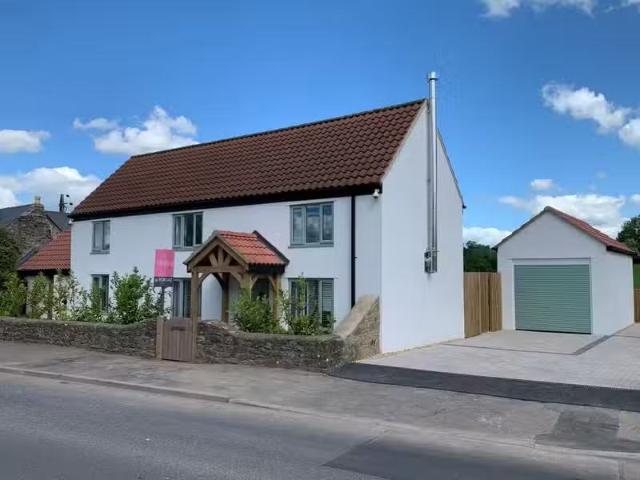 House for rent in School House, Gloucestershire