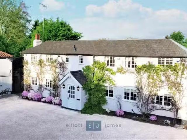 House for rent in Bromsberrow Heath, Gloucestershire