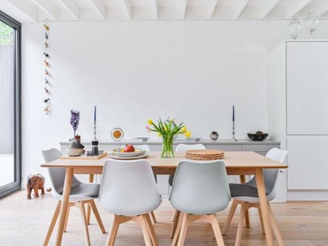 Cottage for rent in Herne Hill, Greater London