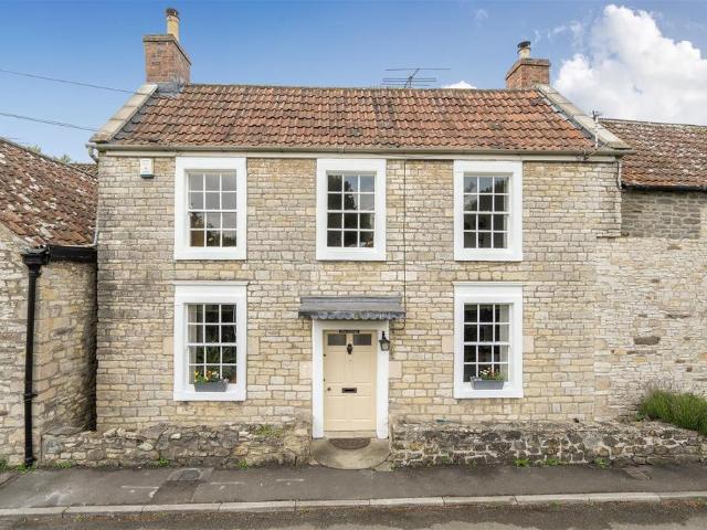 House for sale in Bitton