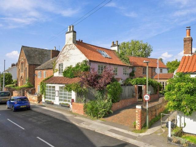House for sale in East Bridgford, Rushcliffe