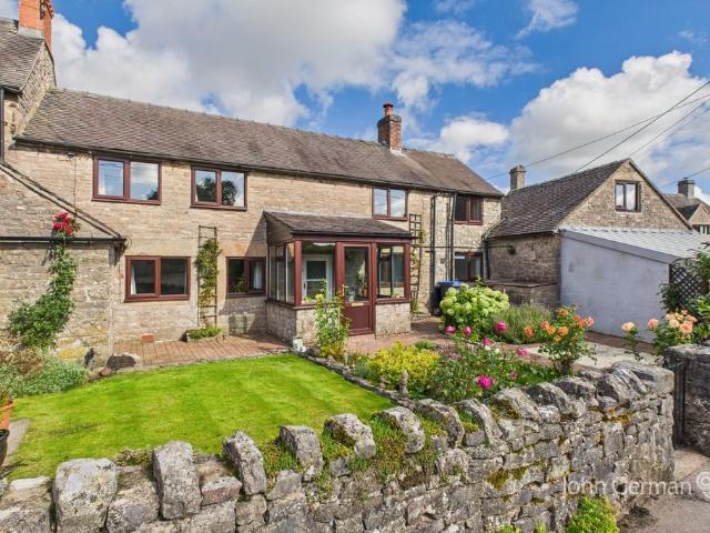 House for sale in Kingsley Moor, Staffordshire