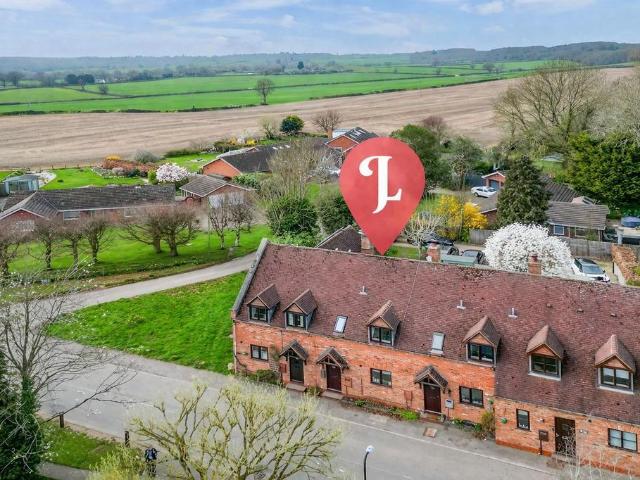 House for sale in Hampton on the Hill, Green Close