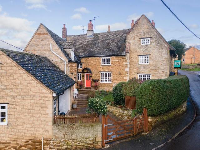 House for sale in Gretton