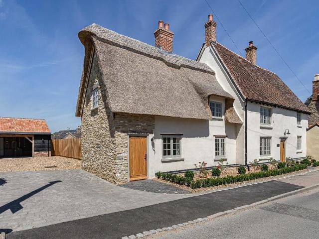 House for sale in Bedford