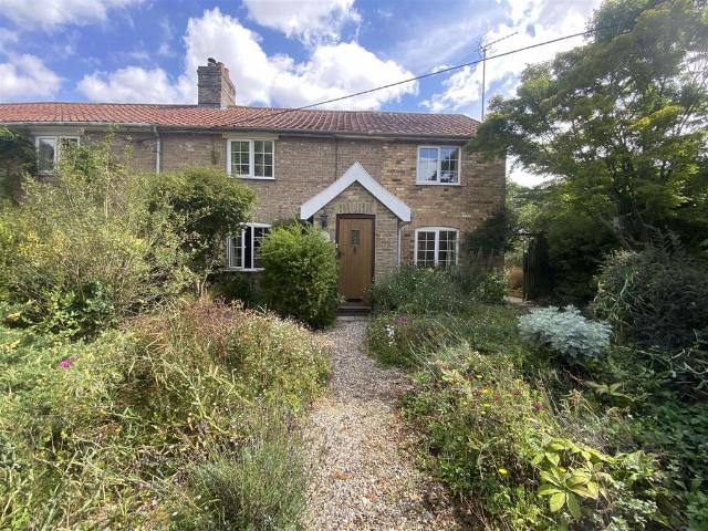 House for sale in Bedingfield, Suffolk