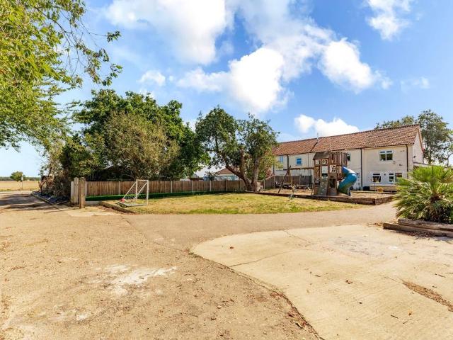 House for sale in Acle, Crostwick