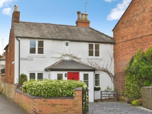 House for sale in Calverton End, Milton Keynes