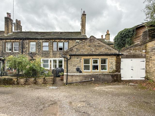 House for sale in Holme Valley, Honley