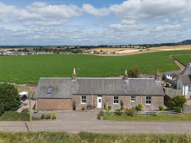 House for sale in Balbeggie, Scotland