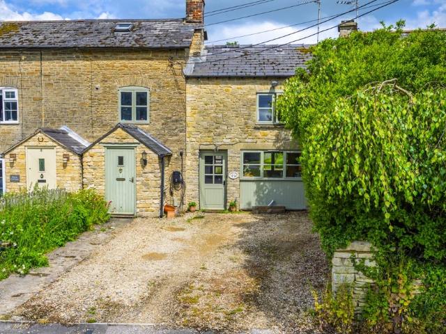 House for sale in Crudwell