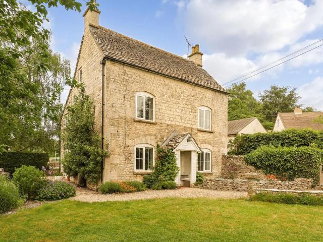 House for sale in Minchinhampton, School House