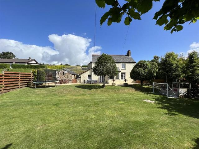 House for sale in St. Mewan, Polgooth