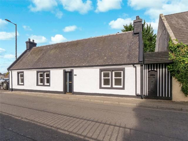 House for sale in Tarbolton, South Ayrshire