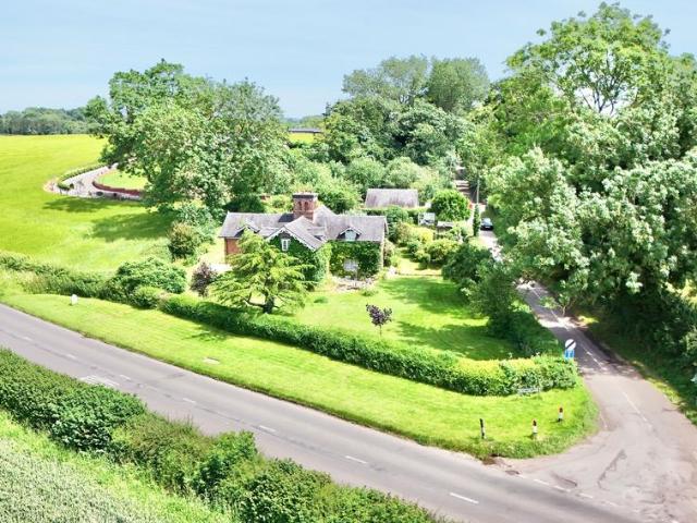 House for sale in Baswich, Staffordshire