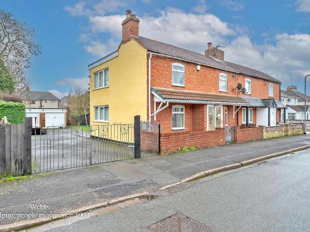 House for sale in Broomhill, Chadsmoor