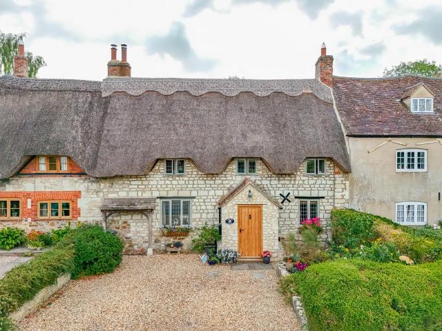 House for sale in Dromore, Oxfordshire