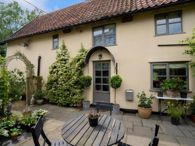 House for sale in Burgh St Peter, Norfolk