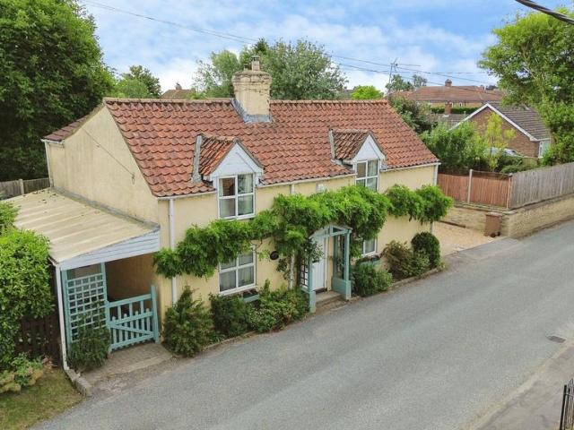 House for sale in Ashby De La Launde, Lincolnshire