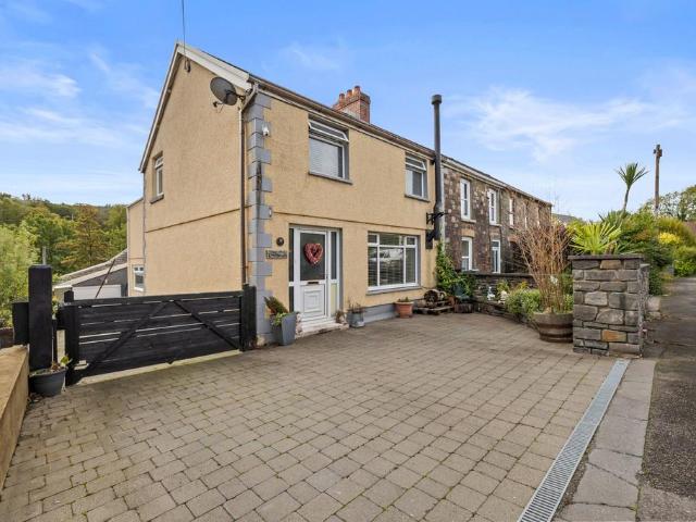 House for sale in Ystradgynlais, Abercraf