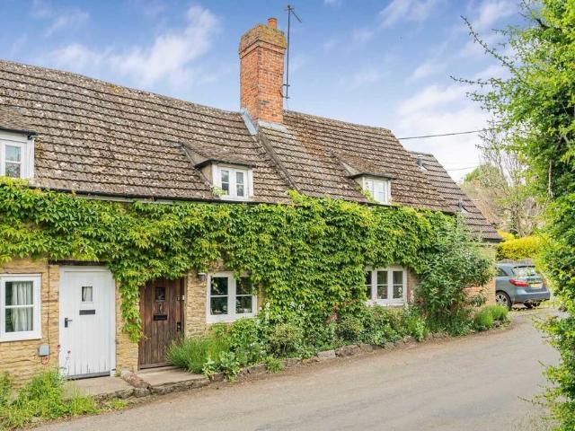 House for sale in Great Milton, Berrick Salome