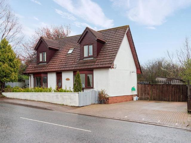 House for sale in Longbar, Kilbirnie