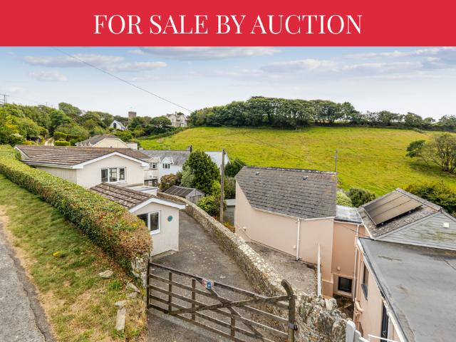 House for sale in Strode, Devon
