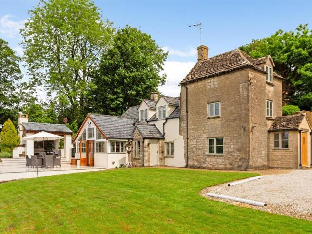 House for sale in Amberley, School House