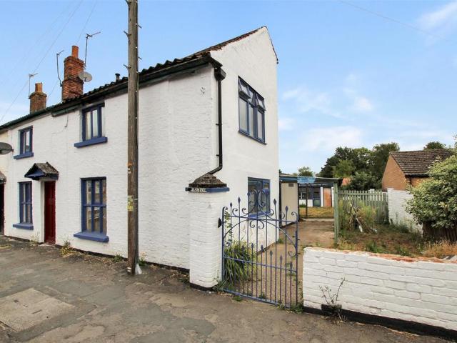 House for sale in Ingleby, Lincolnshire