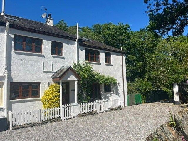 House for sale in Lake Bank